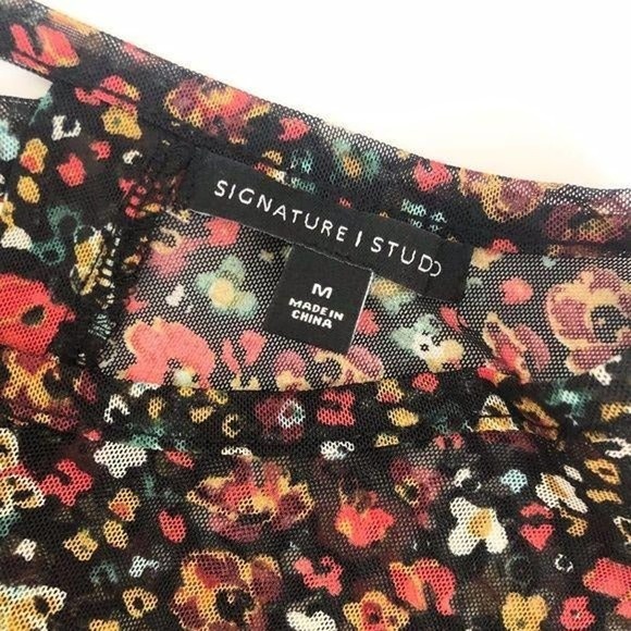 Signature Studio Sheer Floral Print Top Med - Picture 6 of 7